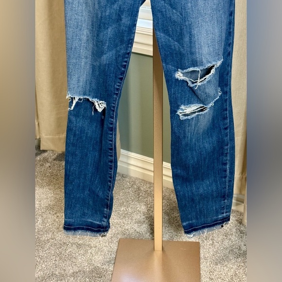 Joe’s Jeans Skinny Distressed Size 31 (fits 10 best) - Picture 4 of 15